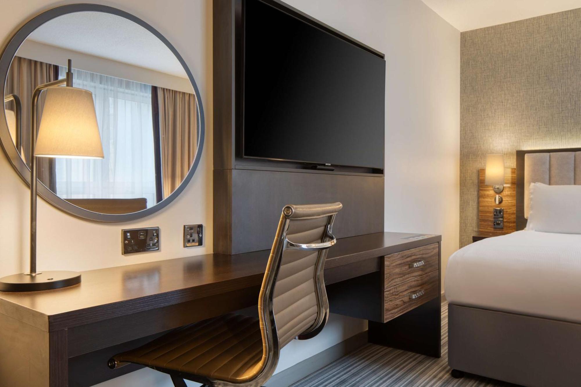 Doubletree By Hilton London Chelsea Hotel Eksteriør billede