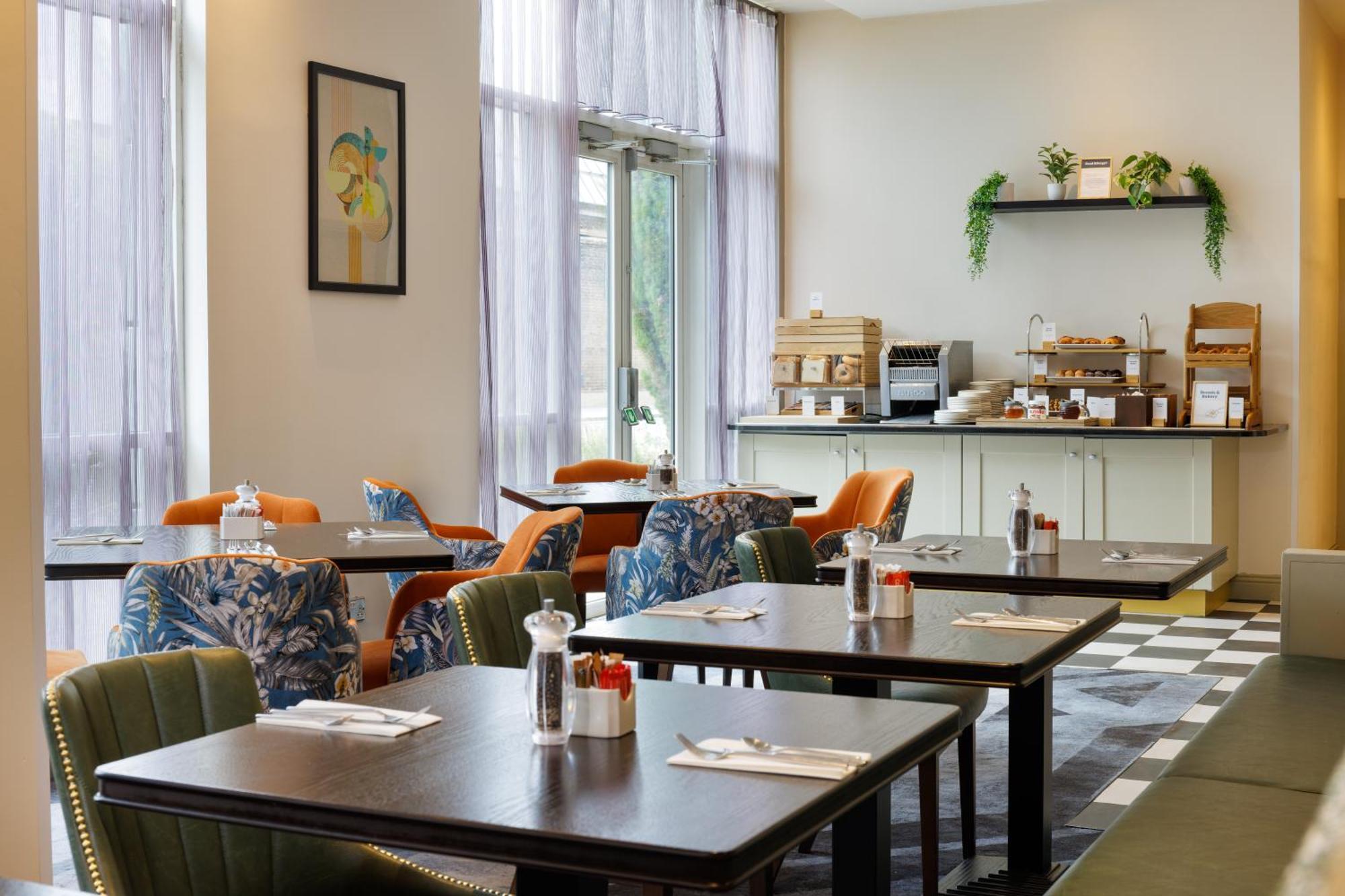 Doubletree By Hilton London Chelsea Hotel Eksteriør billede